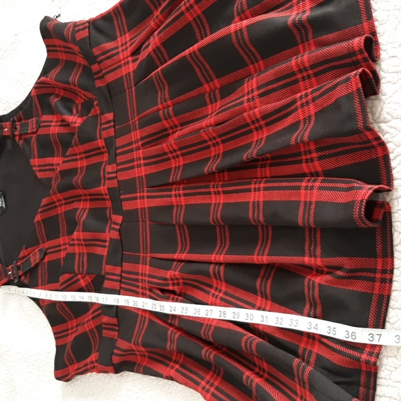 CCX City Chic XXL/24 Red Black Plaid Pleated Buckle Strap V-Neck Dress - Picture 5 of 14